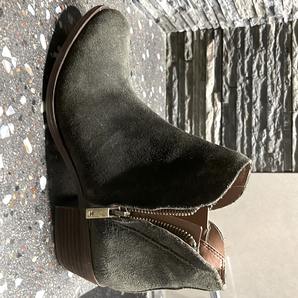 Like Brand New Size 7 Lucky Brand Booties